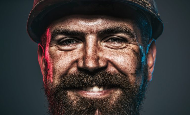 Closeup,Portrait,Smiling,Handsome,Engineer,,Architect,Or,Builder,In,Safety